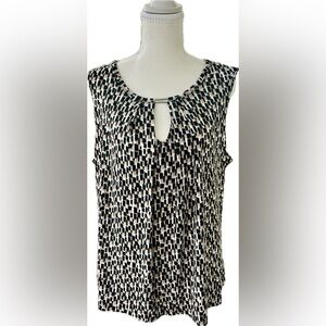 Dana Buchman Black and Cream Geometric Blouse